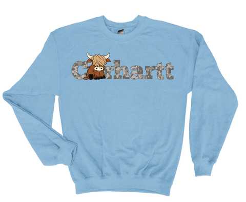 Highland Cow in Camo – Cozy Sweatshirt