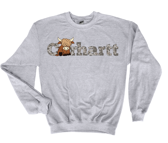 Highland Cow in Camo – Cozy Sweatshirt