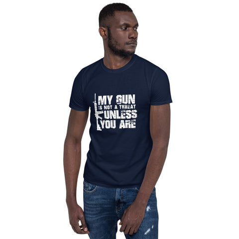 Men's Short-Sleeve T-Shirt - My guns are not a threat