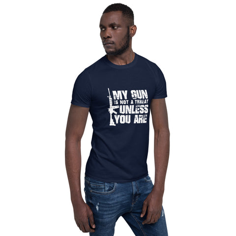 Men's Short-Sleeve T-Shirt - My guns are not a threat